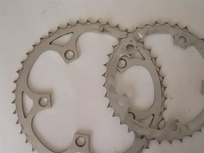 Worn Chainrings but still usable believe it or not 003 (Custom).webp