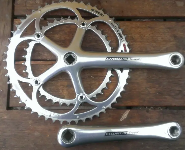 chorus alloy cranks.webp
