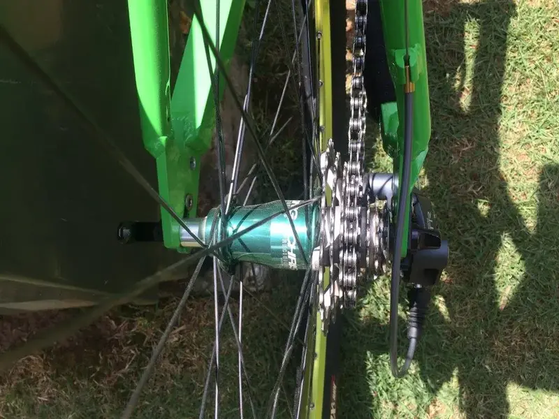 chamy rear hub.webp