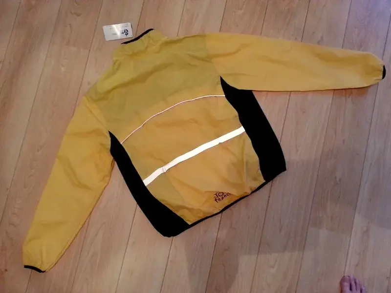 jacket_back.webp