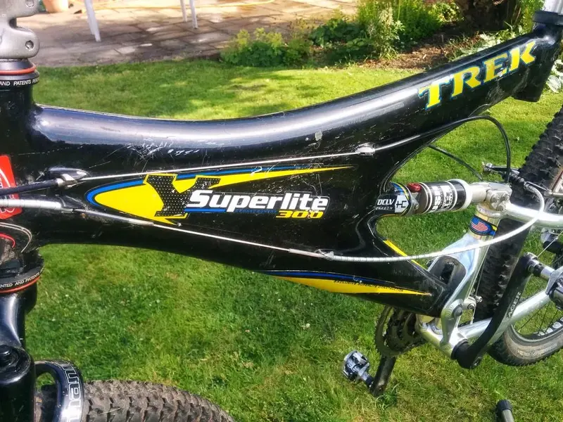 Trek YSL-7.webp