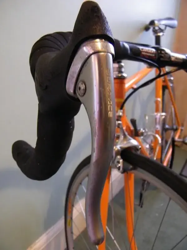 dura ace levers 002.webp