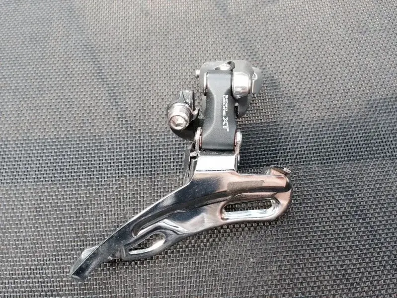 xt front mech.webp