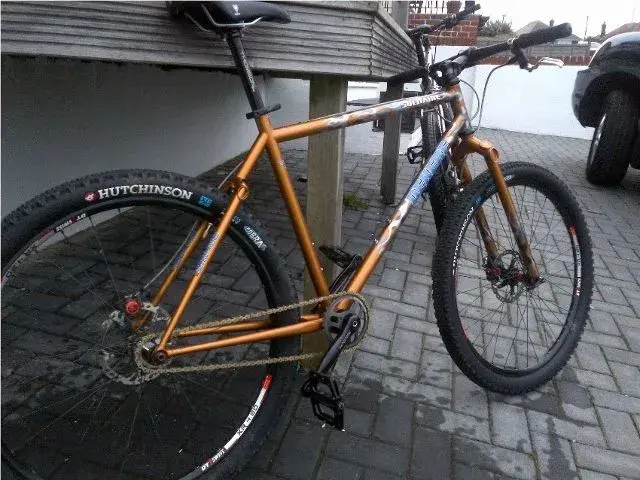ROX686A (640x480).webp
