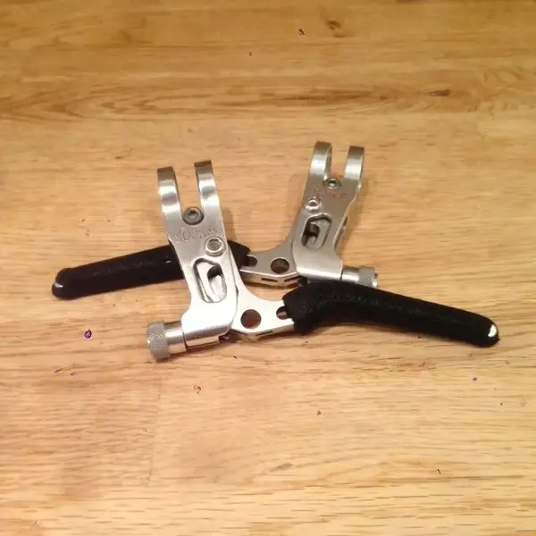 Kooka levers.webp
