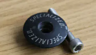 specialized top cap.webp