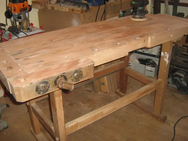 Joiners woodworking bench 001 (Custom).webp