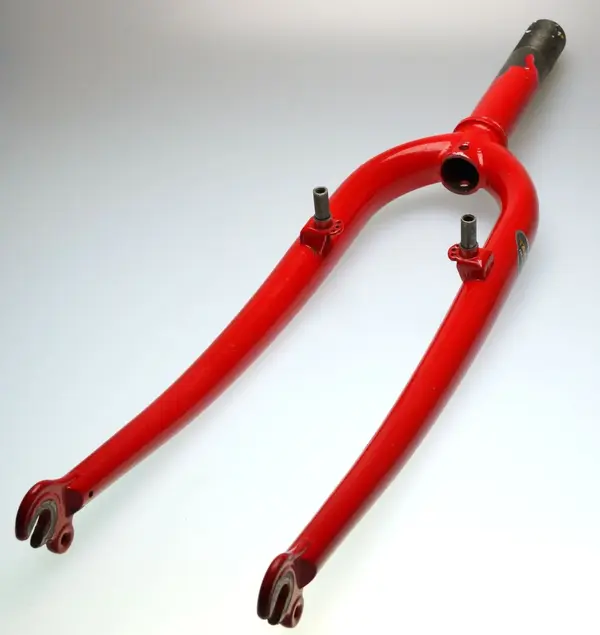 Tange fork 1 inch threaded.webp