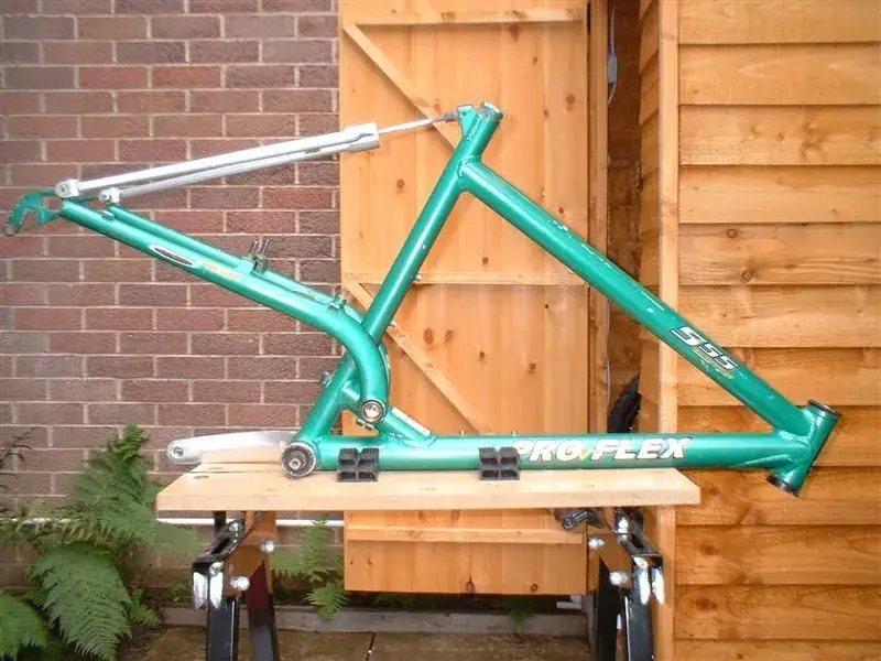 bikes 057 (Medium).webp