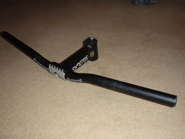 Syncros risers and stem.webp