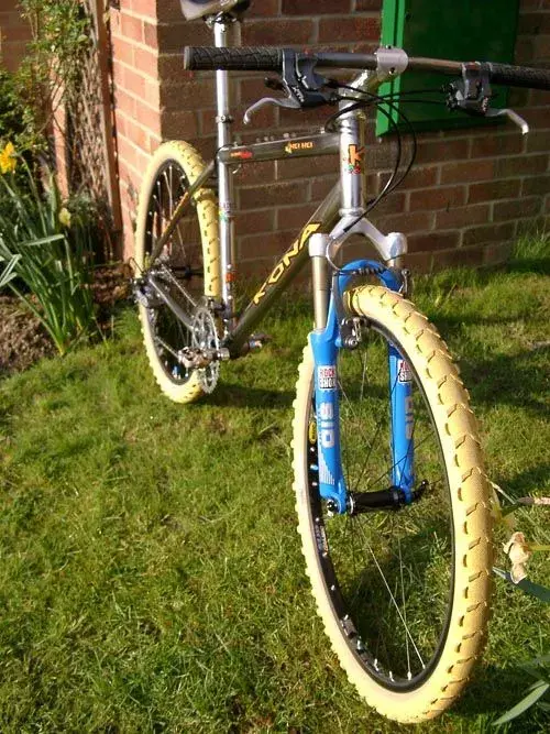Retro Kona 2.webp
