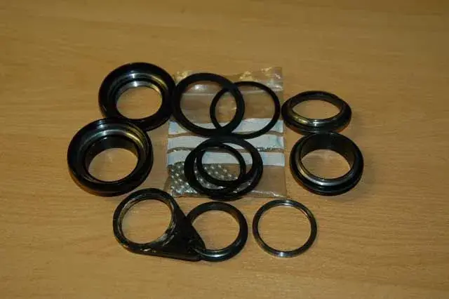 cheap evol headset.webp
