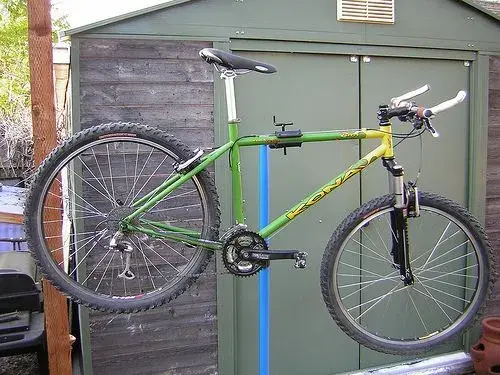 1997 Hot yellow green rhs.webp