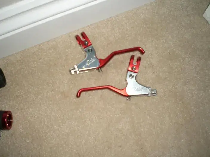 Avid Ultimate Levers.webp