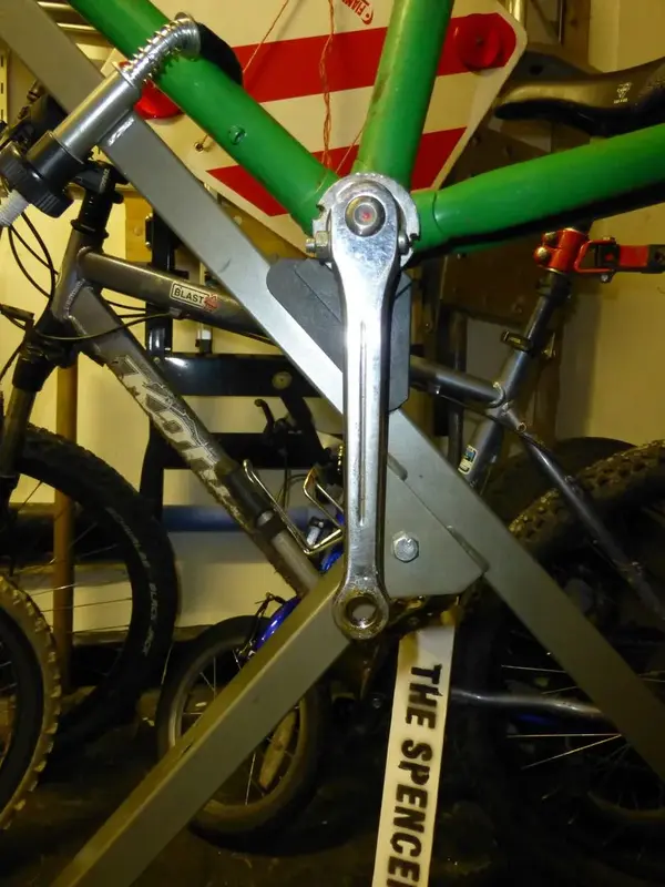 11 - Crank arm.webp