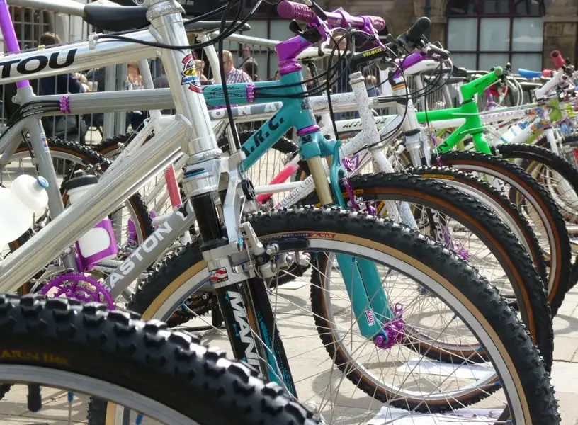 Retro Bike Icon O Classic 2014 Yeti ARC 9.webp