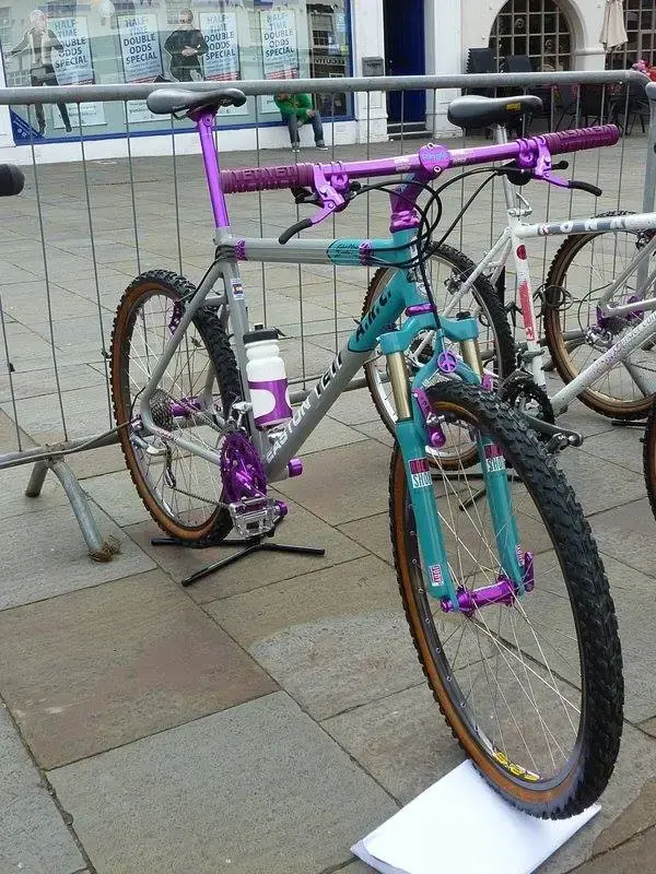 Retro Bike Icon O Classic 2014 Yeti ARC 4.webp