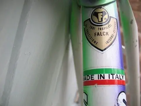 06 Seat tube decal.webp