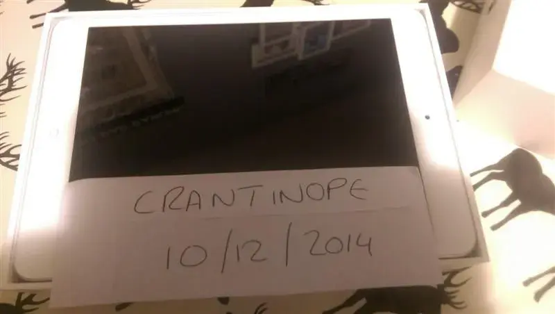 Ipad1 (Medium).webp