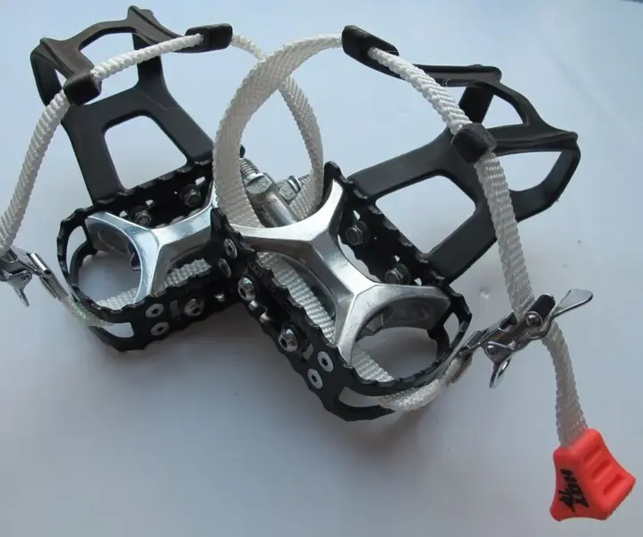 XC Comp pedals, Specialized clips, straps & Tioga Hot Tips.webp