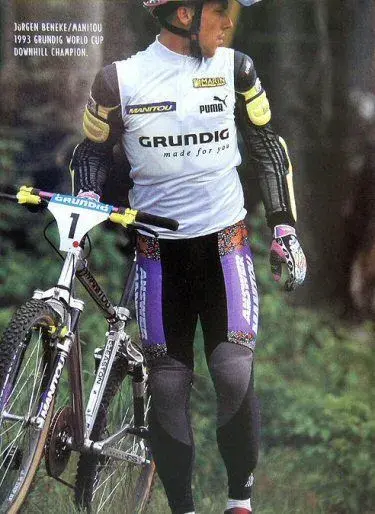 decals-manitouFS-1993-eg1.webp