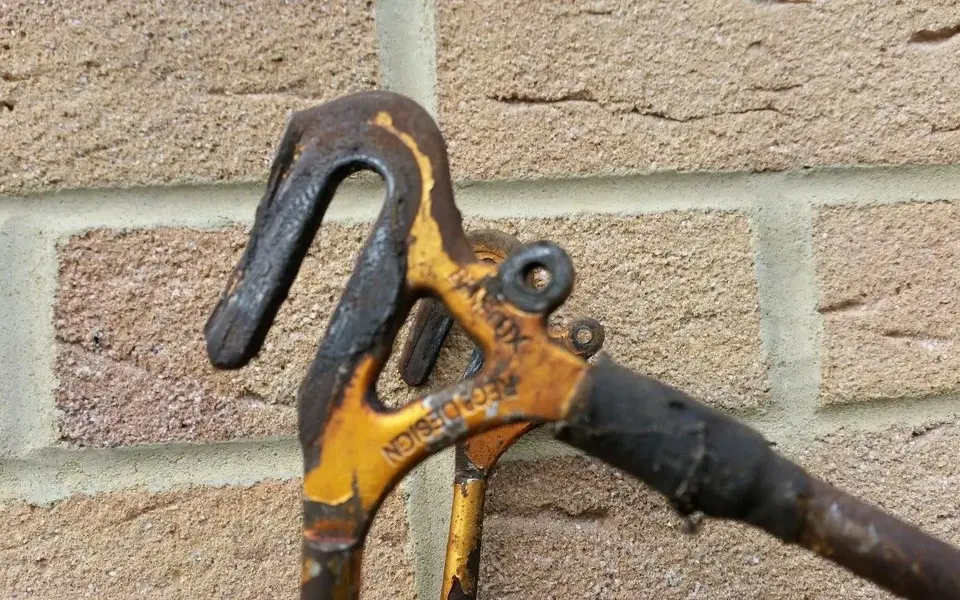 JRJ3.webp