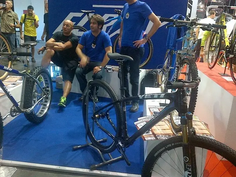 yeti in elray stand padova expobike 2014.webp