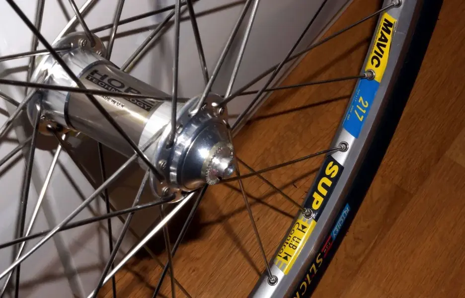 Hope Titanium  Mavic wheels MINT 06 Front Hub.webp
