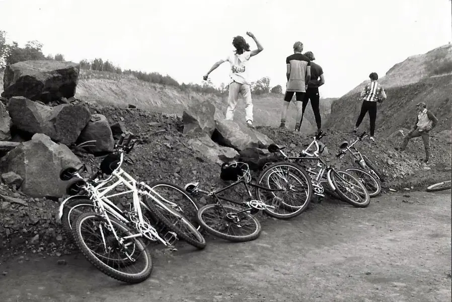 Scan Old bike pics 51.webp