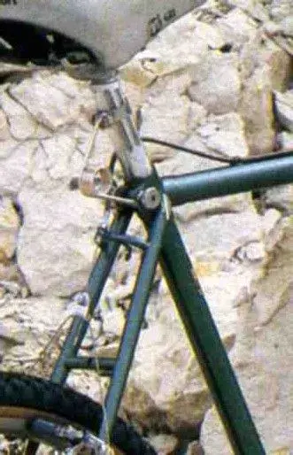 Ridgeback1985003.webp