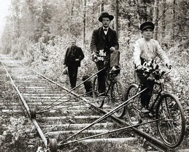 oldbike_museum_2_railway_bicycle.webp