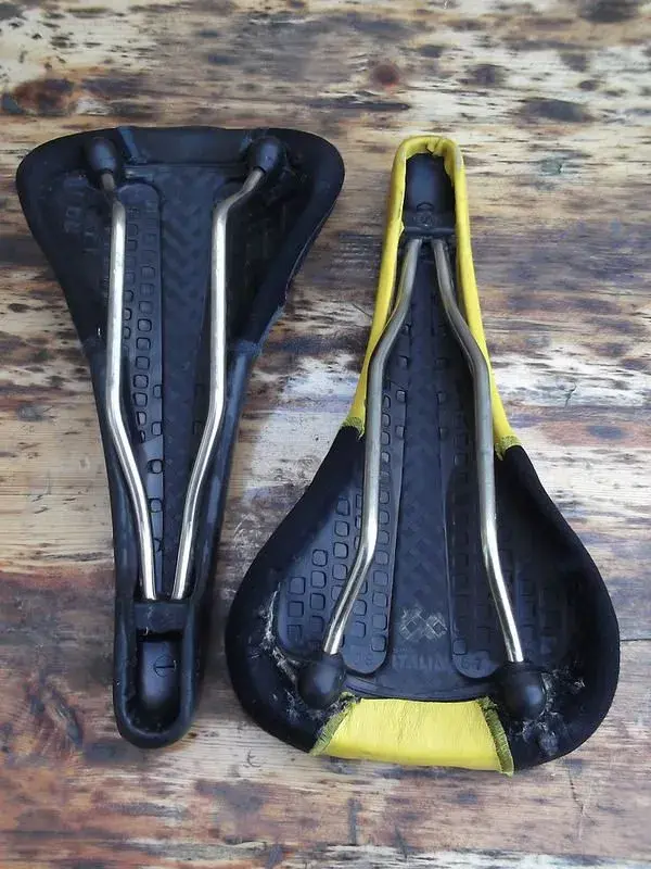 sale saddles 2.webp