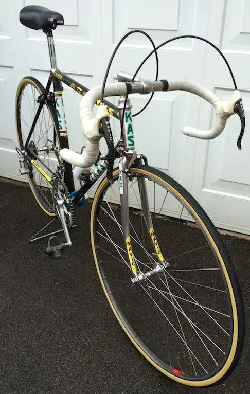 KAS Carbone front side 2.webp