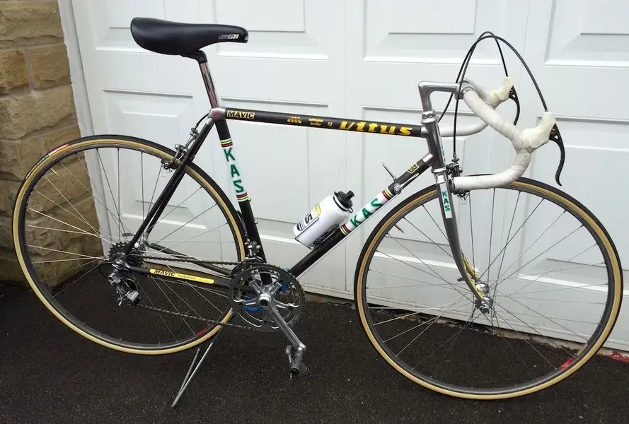 KAS Carbone full side.webp
