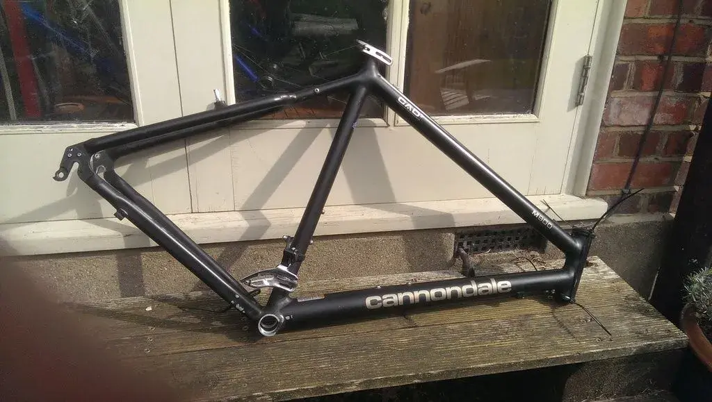M900 Frame.webp