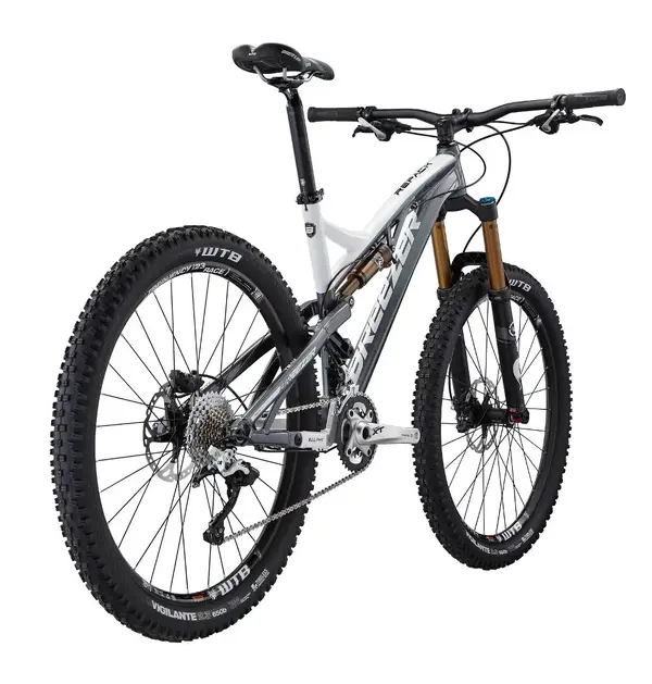 bikes-repack-team-back.webp