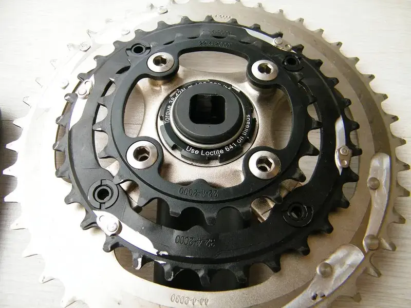 Guarnitura Bontrager Lite 5_(1024_x_768).webp