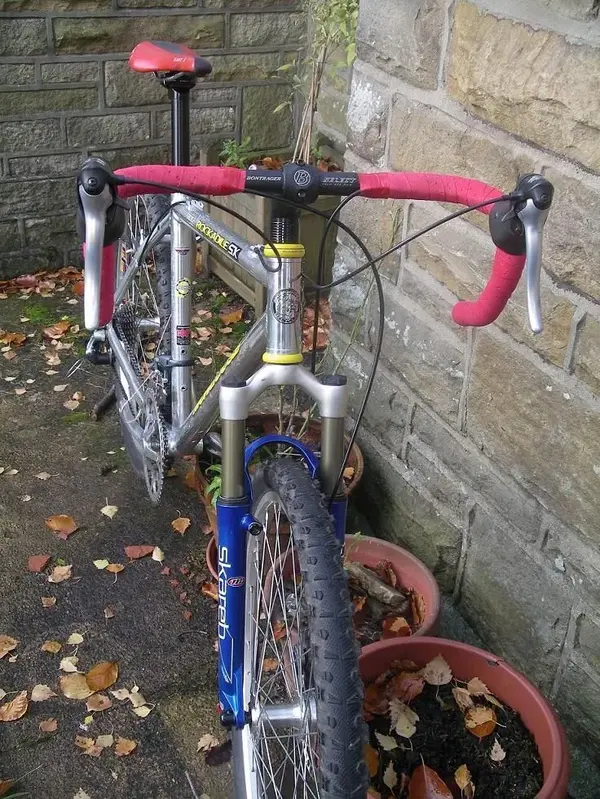 Mongoose Rockadile SX IBOC Front.webp