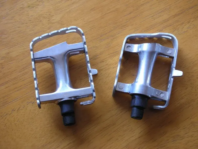 Pedals 001.webp