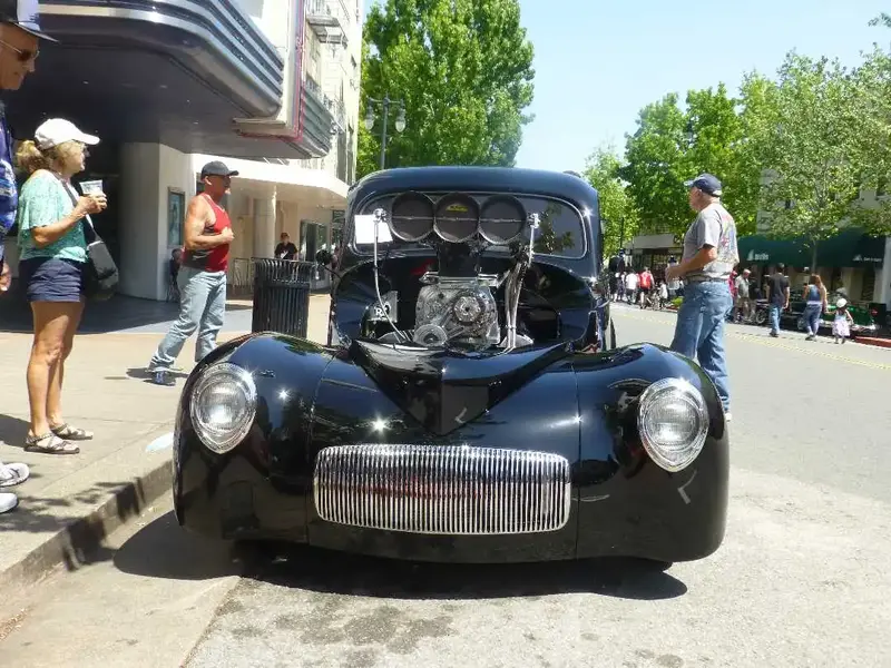 Blown Custom.webp
