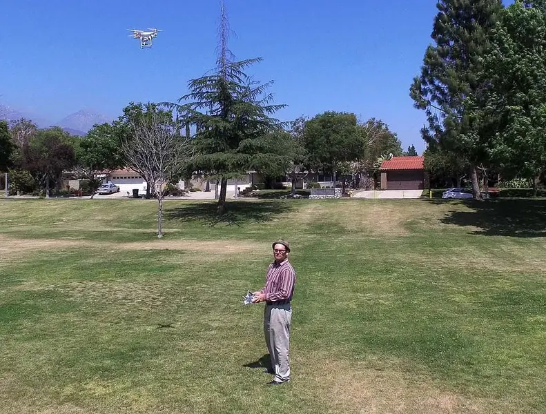 DJI Phantom 2.webp