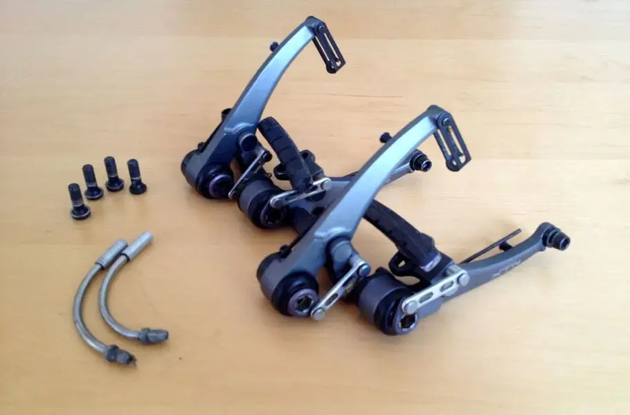 BR-M950.webp