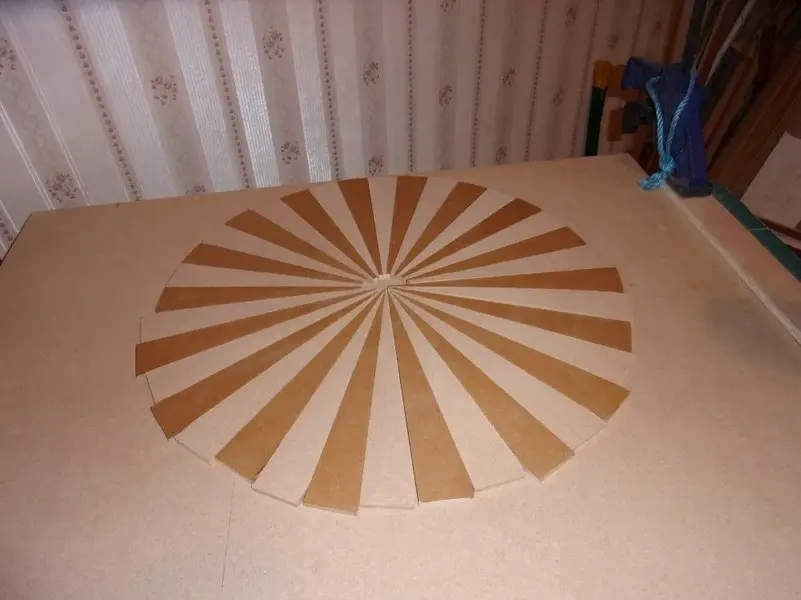 Flying Saucer Coffee Table 001 (Custom).webp