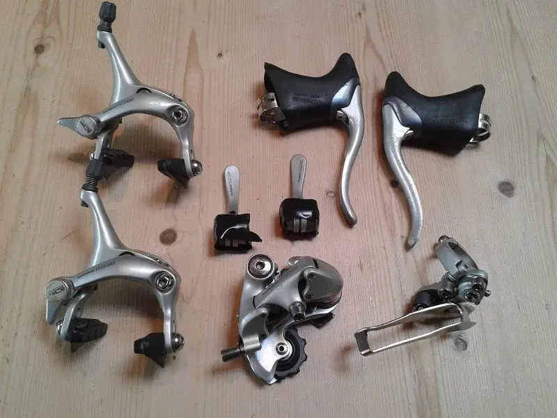105 Groupset RB.webp