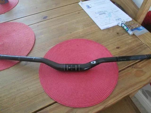 bars and grips 008 (640x480).webp