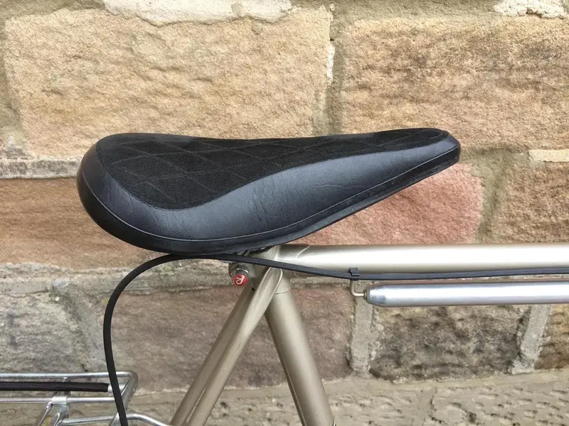 15-401 Raleigh Medale 10sp racer 06.webp