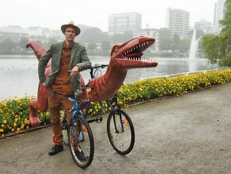 dinosaur-bike-04.webp