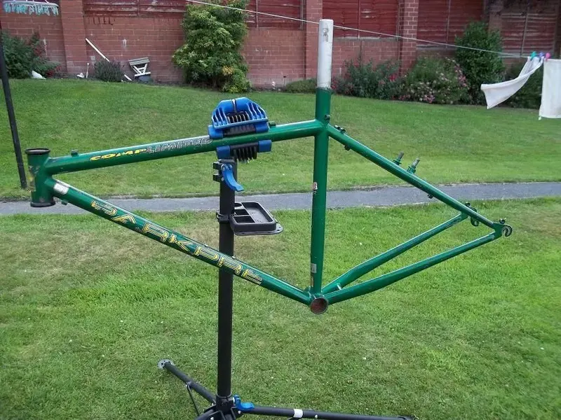 2 Frame and stuck post.webp