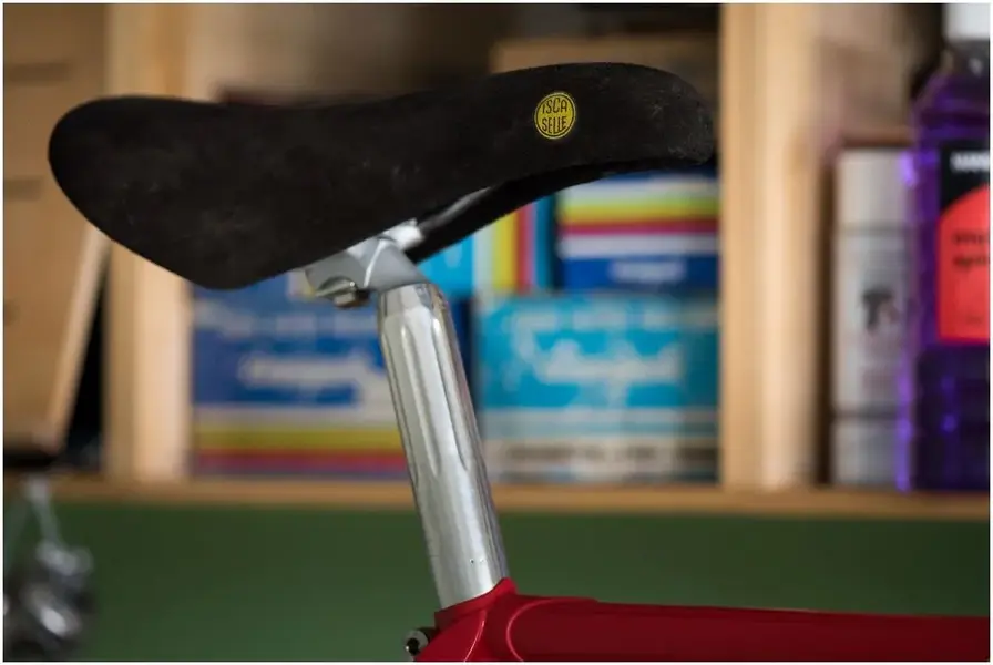 SB4059 TI-Raleigh SBDU Ilkeston Team Pro 753 ISCA Tornado Saddle.webp