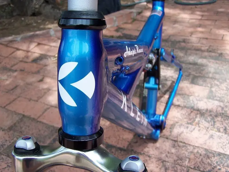 Klein Adept 003.webp